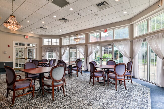 Comedor - The Waterford