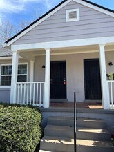 Building Photo - 230 Rosser St SW