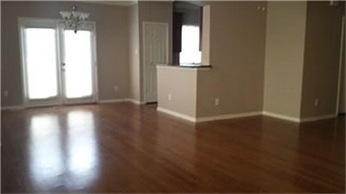 Building Photo - 6224 Skyline Dr
