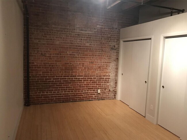 Building Photo - 222 E Main Street - A