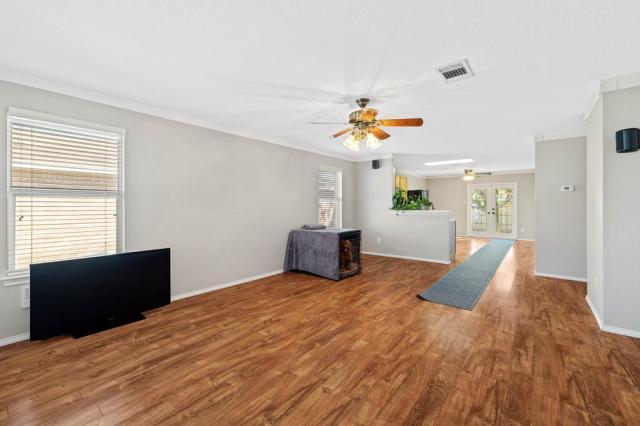Building Photo - 3 bedroom in Cedar Park TX 78613