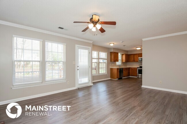 Foto del edificio - 6002 Pecan Cove Ln