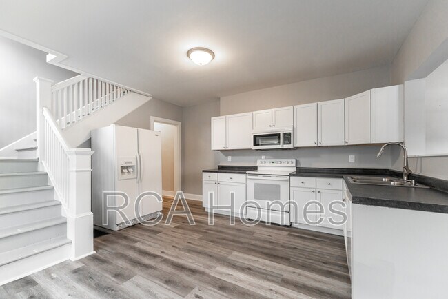 Foto del edificio - 3416 N Capitol Ave