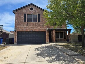 Building Photo - 2987 Temple Dr