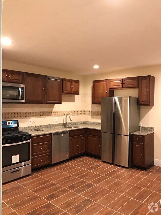 Apartments For Rent in Hyde Park, MA 221 Rentals