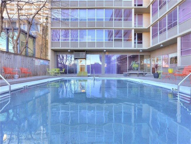 Building Photo - 1800 Lavaca St