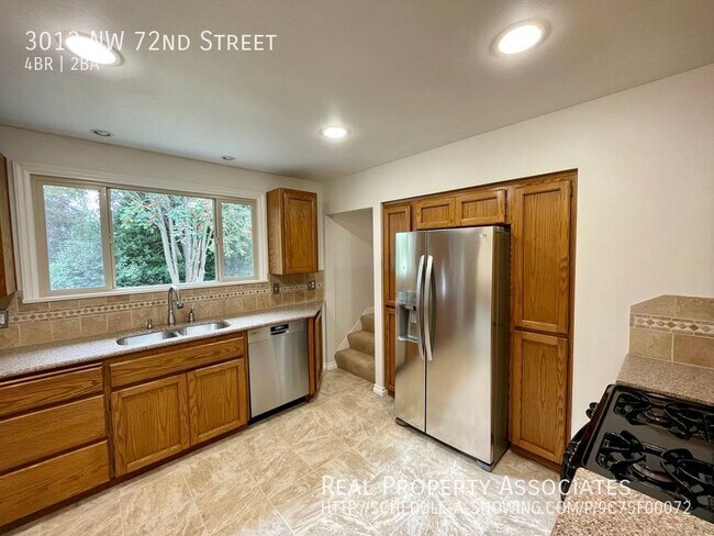 Building Photo - Single Family Home in Ballard - Seattle