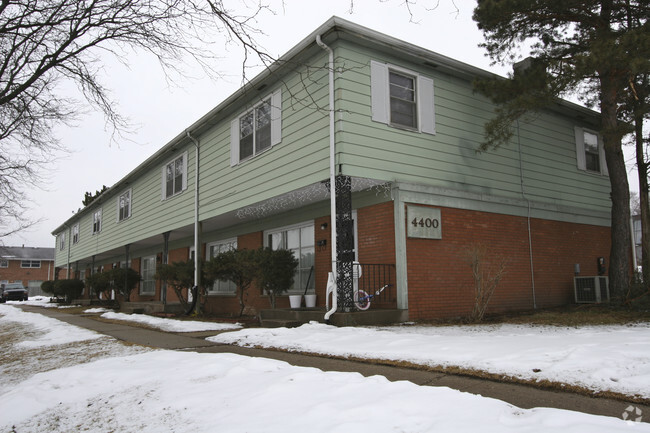 Foto del edificio - Eastridge Apartments