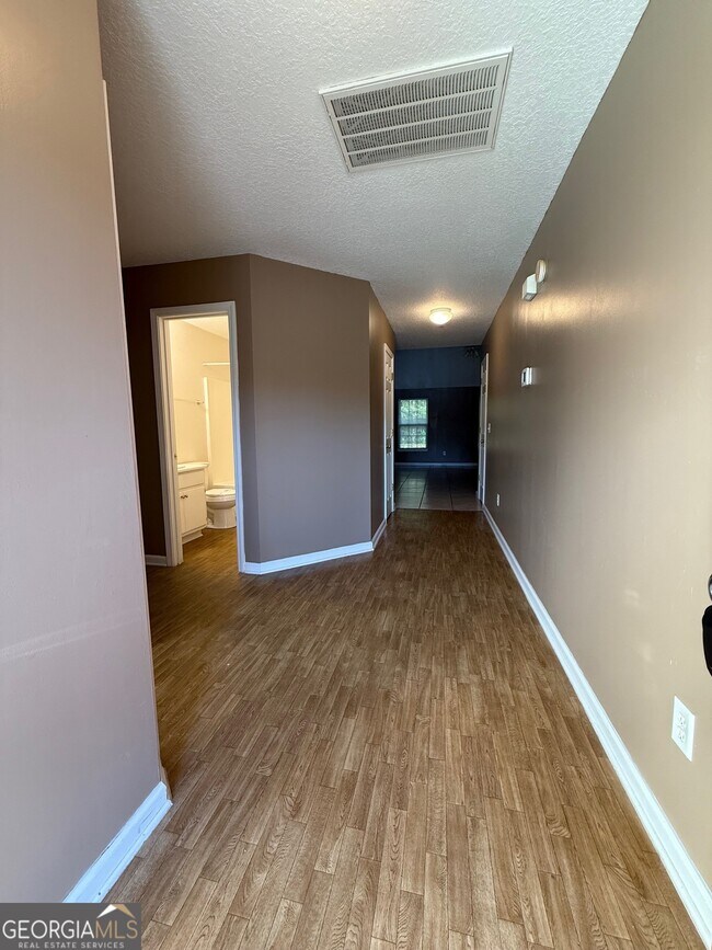 Foto del edificio - 22 Robins Ct