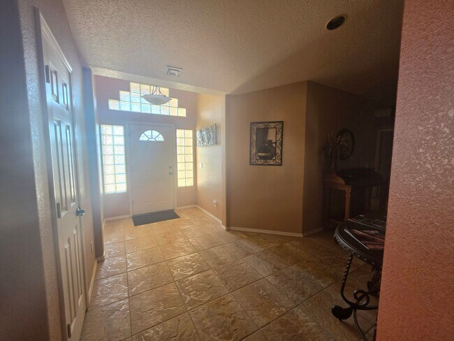 Building Photo - 2325 Palo Verde Blvd N