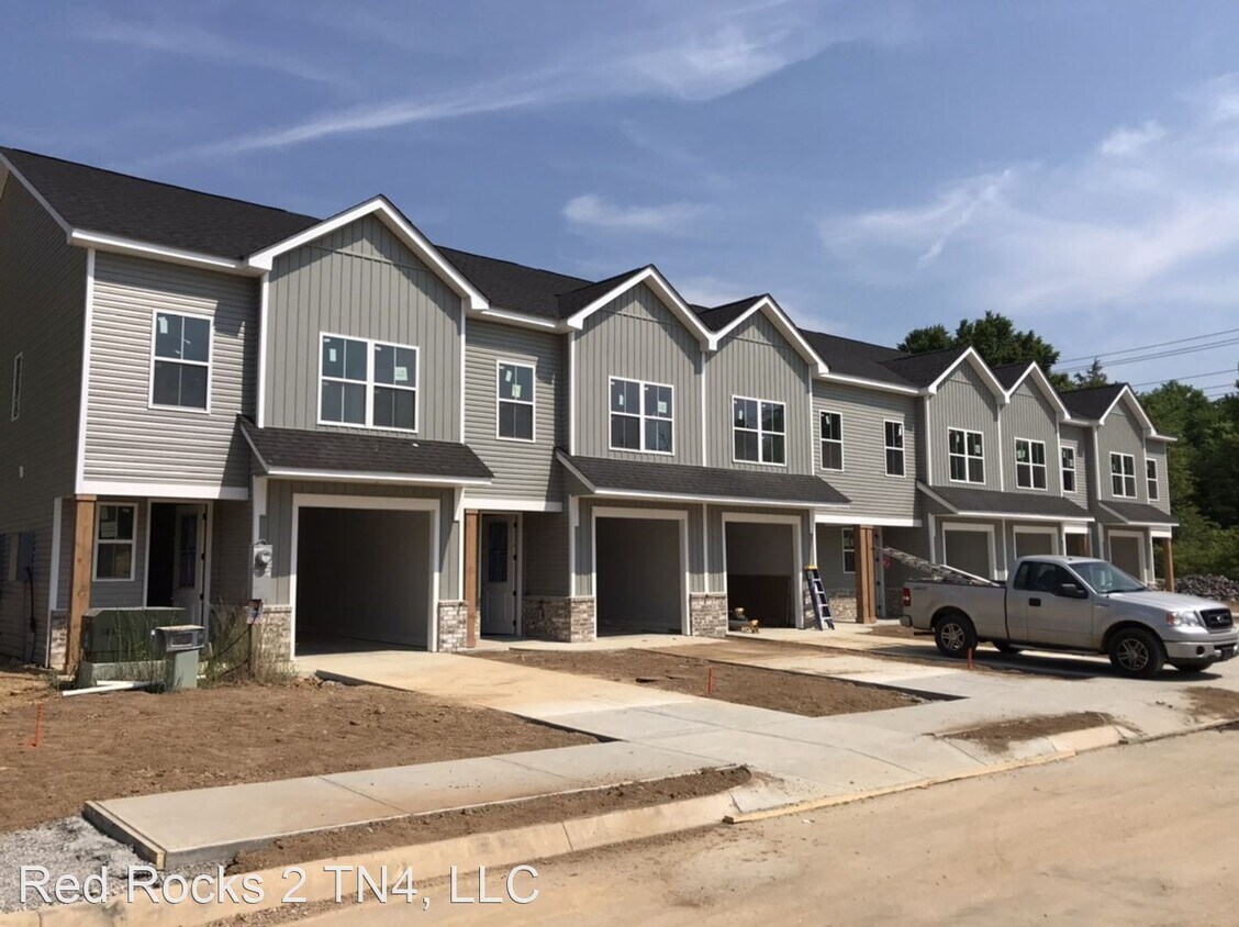 Primary Photo - 3 br, 2.5 bath House - 152 Scout Way (HV113)