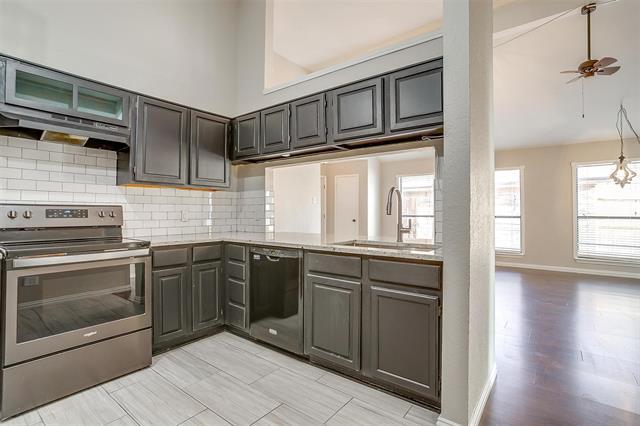 Building Photo - 7224 Blackthorn Dr
