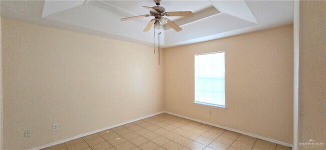 Foto del edificio - 1302 W Prosperity Dr