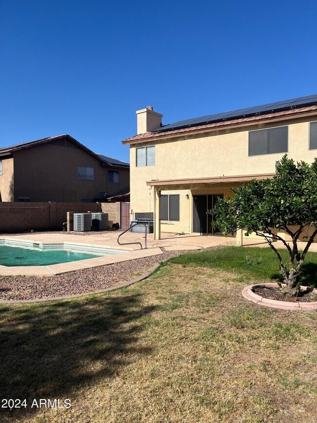 Foto del edificio - 16188 N 157th Ave
