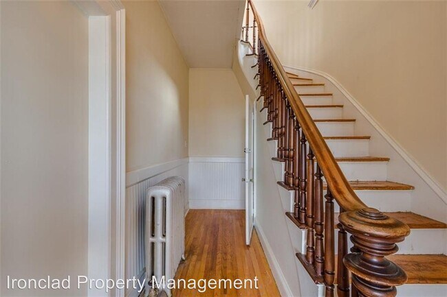 Foto del edificio - 65 S High St