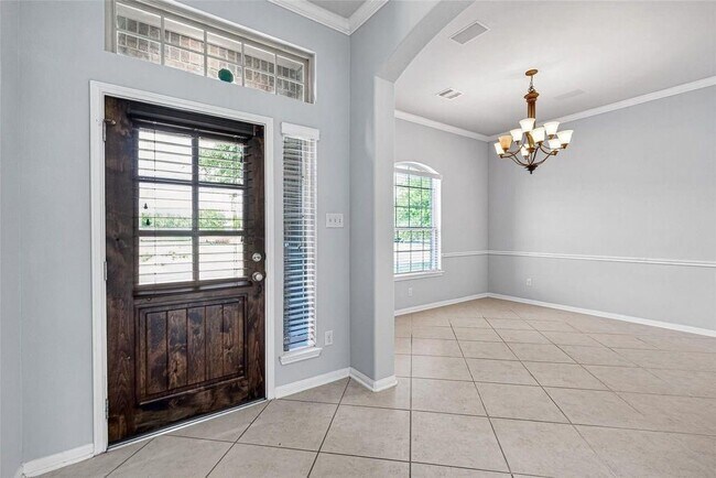 Foto del edificio - 19127 Cannon Hills Ln