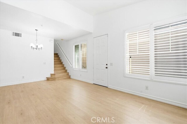 Foto del edificio - 1473 E Holcomb Pl