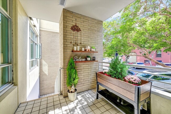 Foto del edificio - 850 Beech St