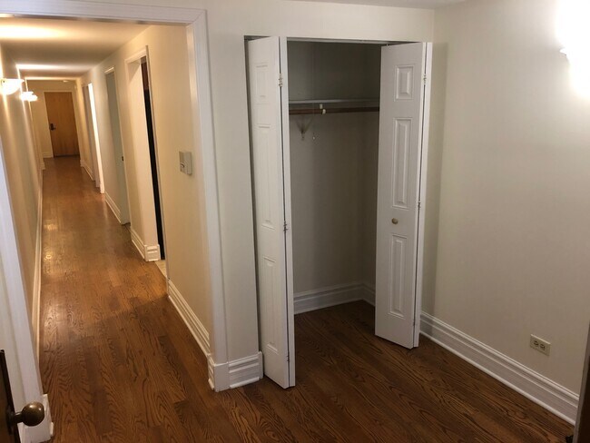 Foto del edificio - 2609 N Hampden Ct
