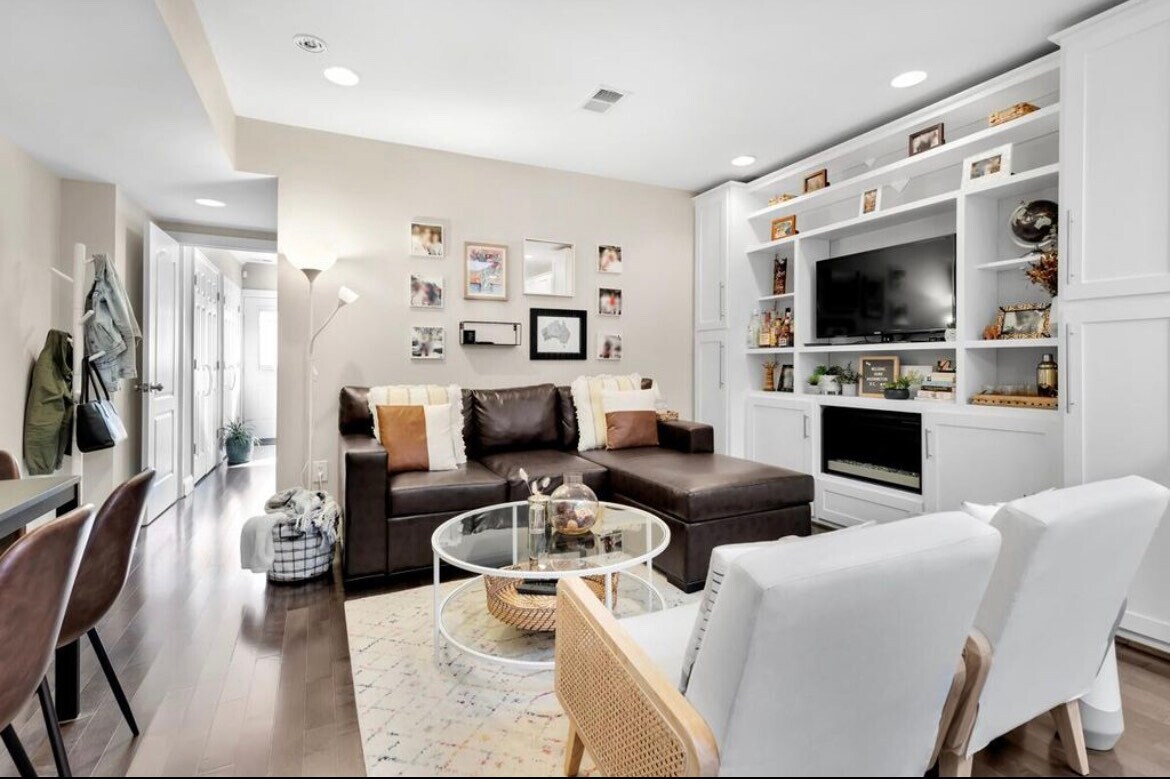 Foto principal - 710 Shepherd Rd NW