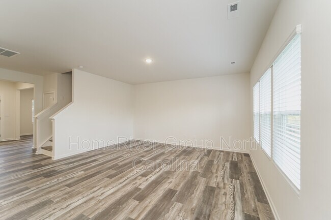 Building Photo - 6096 Coral View Dr