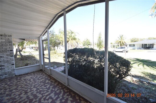 Foto del edificio - 7742 Yucca Dr