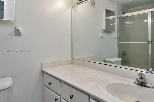 Building Photo - 1200 West Ave