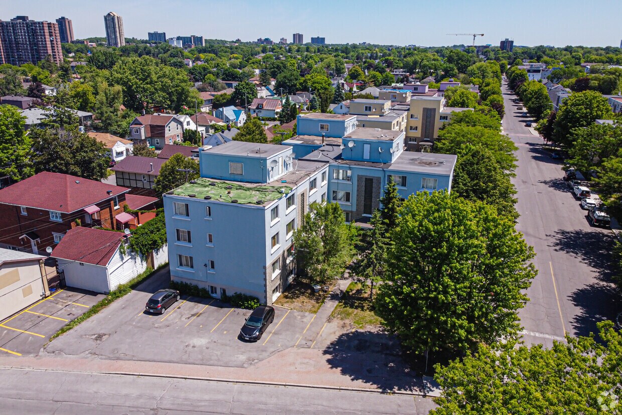 Building Photo - Blake Blvd. Apartments