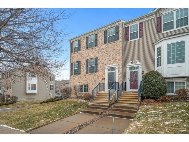 Foto del edificio - 9995 Wildflower Dr