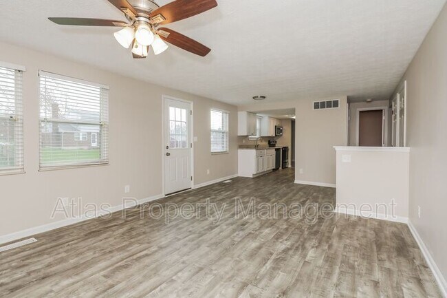 Building Photo - 150 Caraway Dr