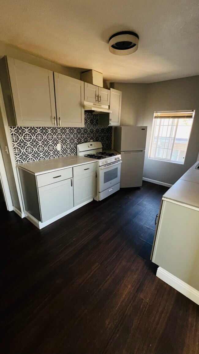 Foto del edificio - 2696 Havenscourt Blvd