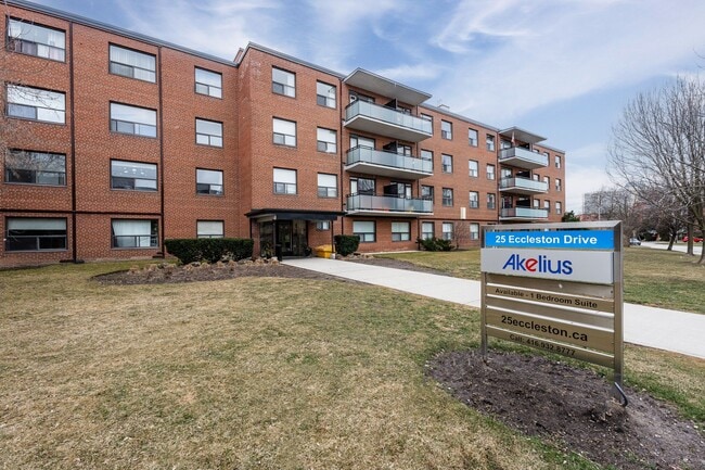 Building Photo - 25 Eccleston Dr