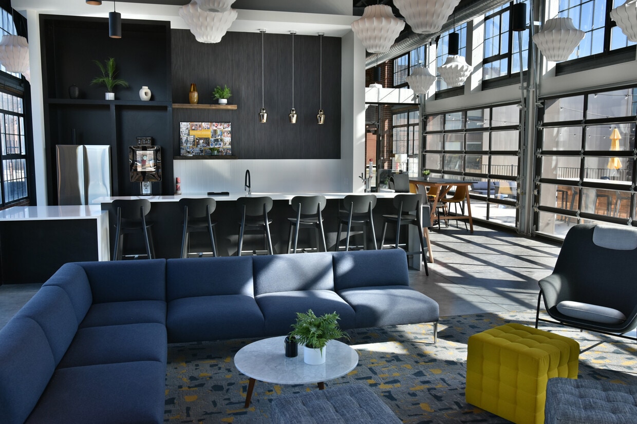 Station House | Near The Loop - 1019 Skinker Pky Saint Louis, MO 63112 ...