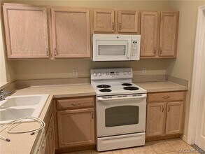 Building Photo - 1600 W Spring Meadow Loop