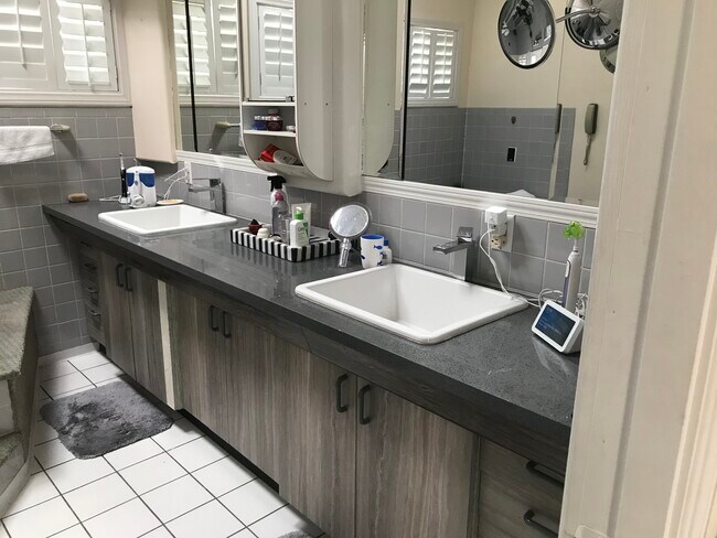 Foto del edificio - 4522 Saint Clair Ave