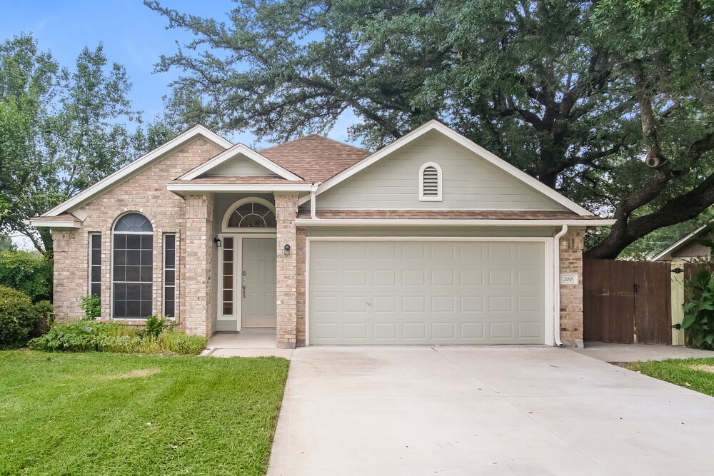 Foto principal - 200 Woodstone Dr