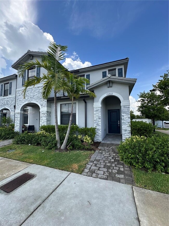 Foto del edificio - 13312 SW 286th St