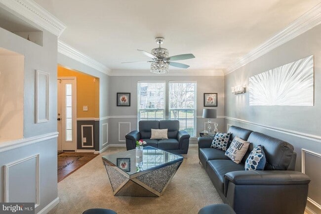 Foto del edificio - 16397 Topsail Ln