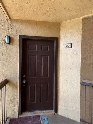 Building Photo - 2201 Cascades Blvd