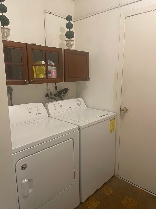 Laundry area - 10 Quail Run
