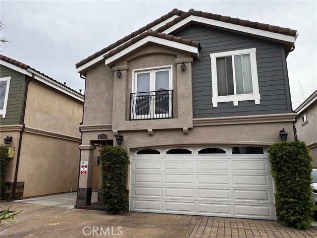 Foto del edificio - 13762 Cordary Ave