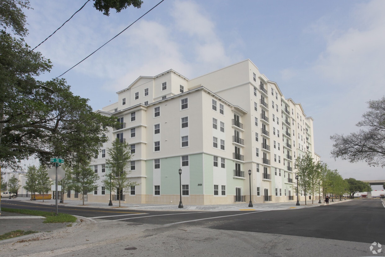 Northside Transit Village I Apartments Miami, FL