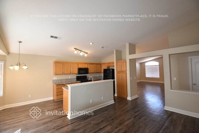 Foto del edificio - 6191 Back Woods Rd