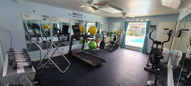 STATE OF THE ART GYM - Hunters Landing