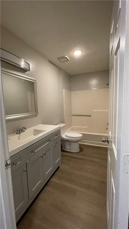 Building Photo - 111 Doves Ln