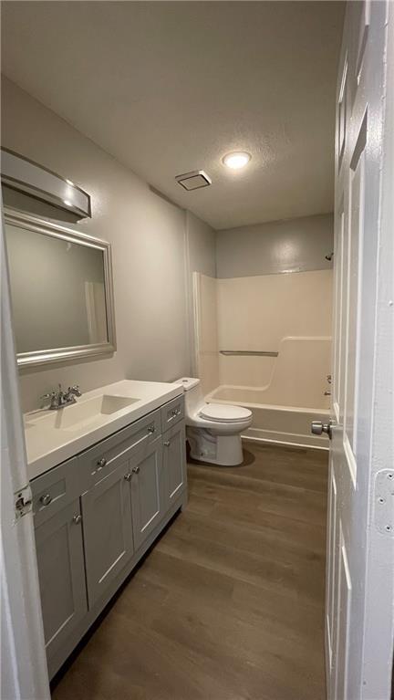 Foto del edificio - 111 Doves Ln