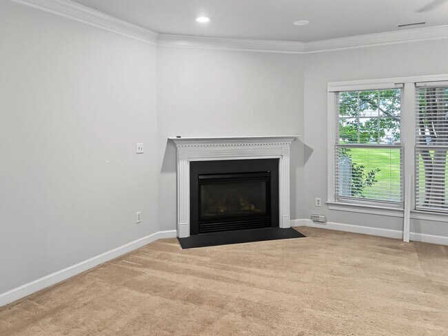 Building Photo - 5311 Fair Rain Dr