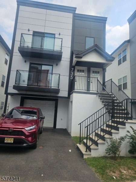 Building Photo - 735 Seaport Dr.