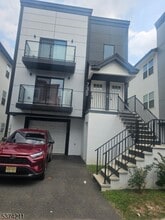 Building Photo - 735 Seaport Dr.