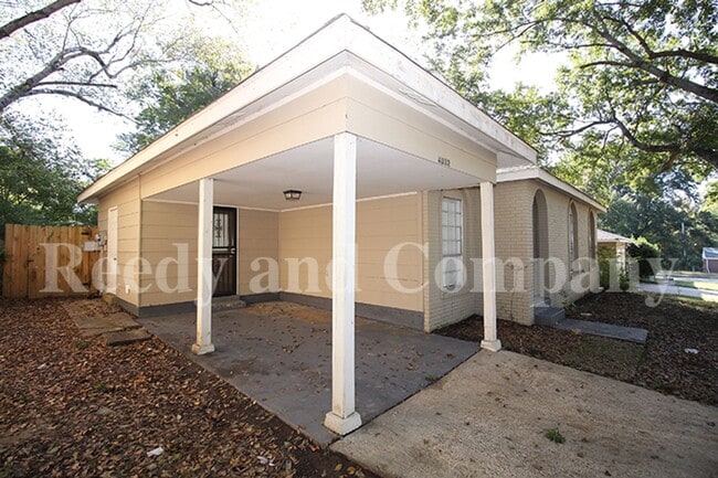 Building Photo - 4032 Haliburton St